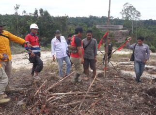 Warga Tumbang Naan Tuntut Tanggung Jawab PT DBK