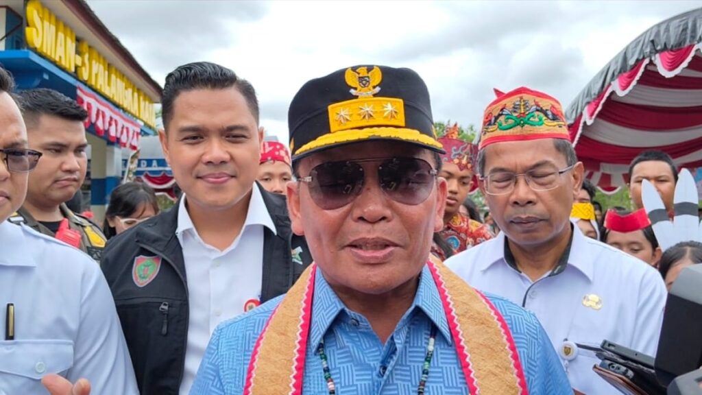Agustiar Tinjau MBG di SMAN 3 Palangka Raya, Menunya Tidak Monoton