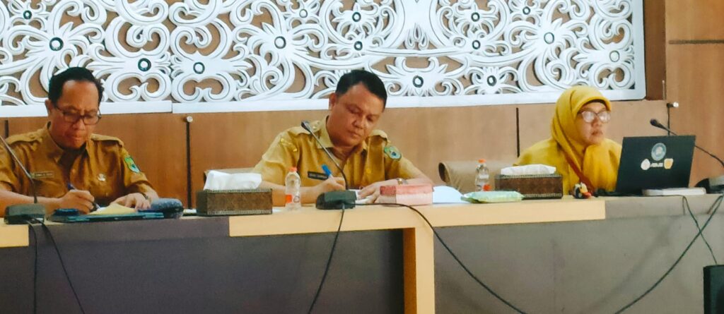 Sekda Kapuas Pimpin Rakor Evaluasi Percepatan Penurunan Stunting Tahun 2025