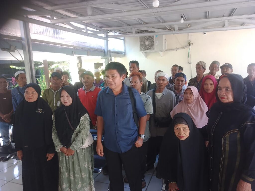 Puluhan Warga Terusan Baguntan Raya Gugat PT SYK Soal 77 Bidang Tanah