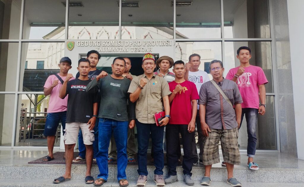 Ribuan Warga Terdampak Penutupan Pabrik Zirkon