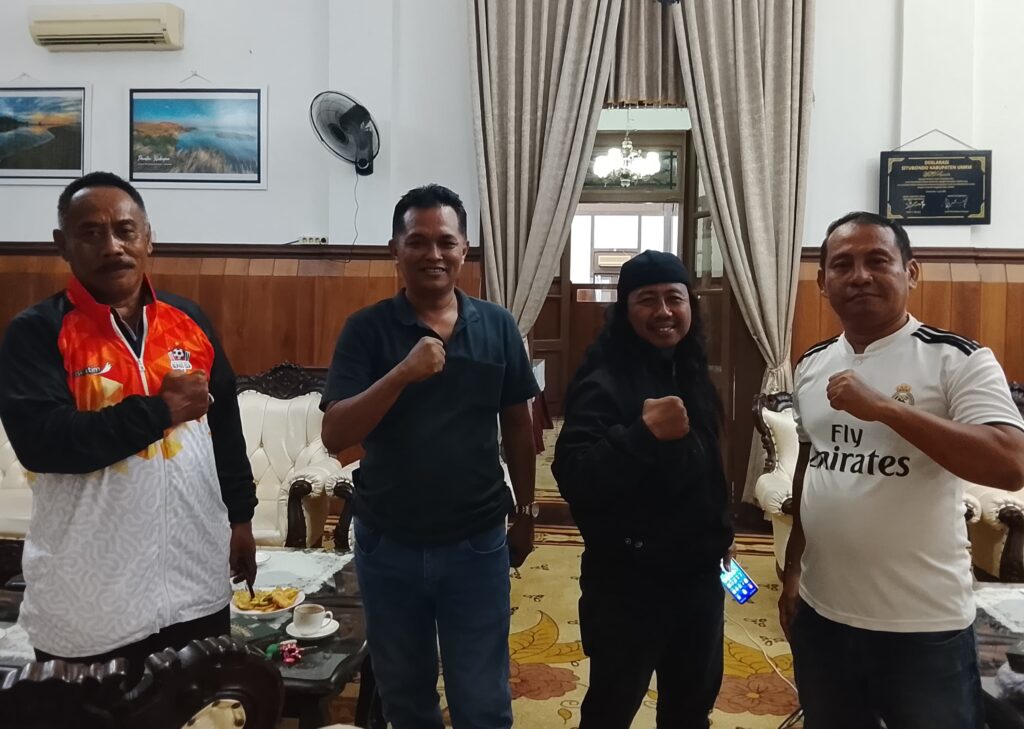 Kritikan Sekjen LSM Teropong Timur Berujung Klarifikasi di Pendopo, Wahyudi Akhirnya Mencabut Pernyataan dan Menyampaikan Permohonan Maaf