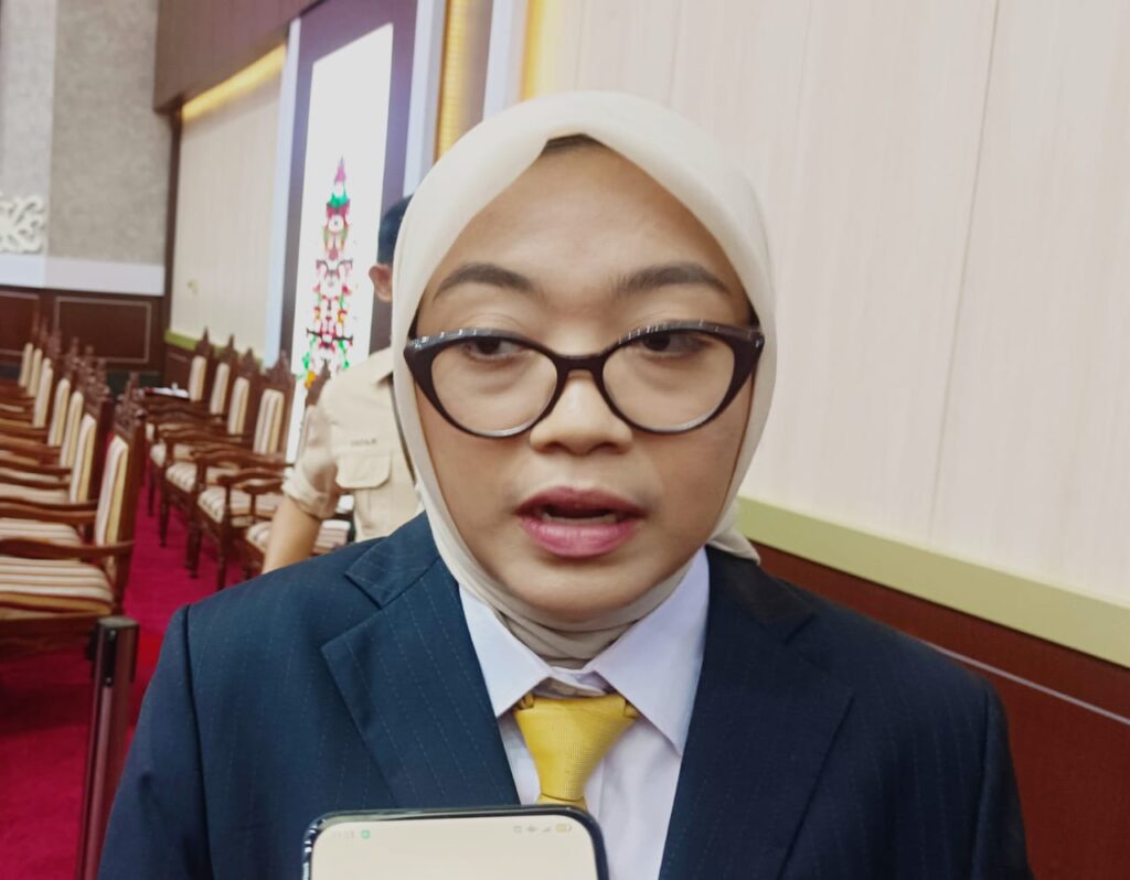 Riska Agustin Ajak Masyarakat Lestarikan Batik