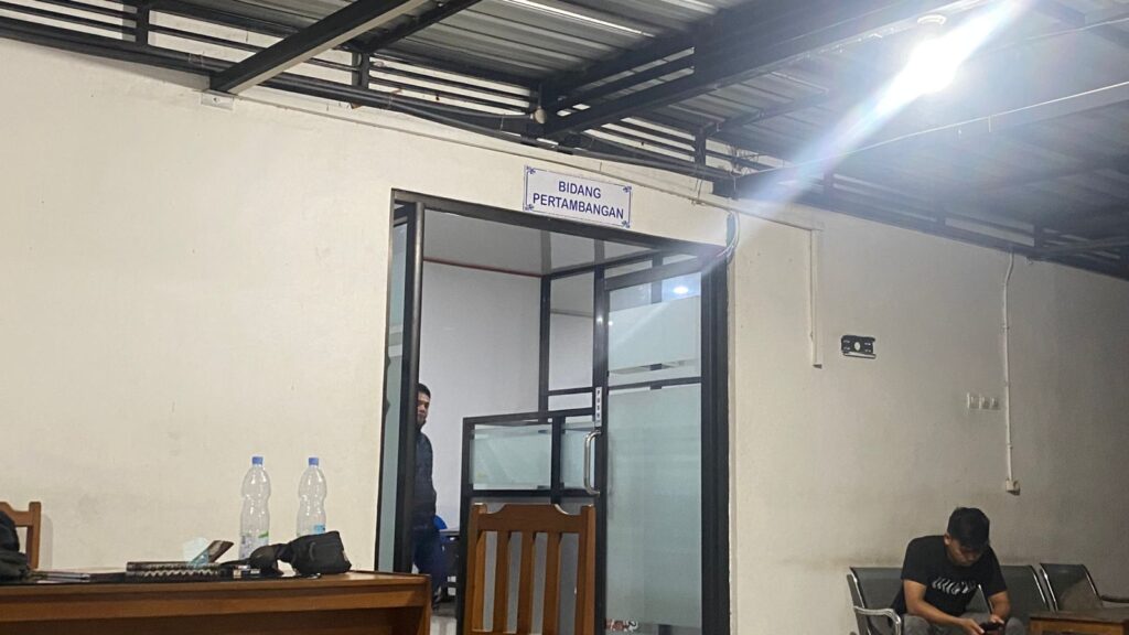 Kejati Geledah Kantor ESDM Kalteng, Sita Dokumen Penting Hingga Ungkap Potensi Tersangka Baru
