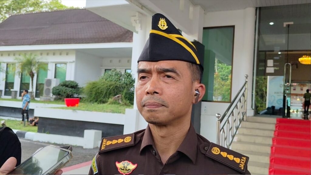 Kejati Kalteng Sita 41 Barang Bukti Elektronik saat Geledah Kantor KPU Kotim