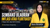 Foto mahasiswa sedang mengamati harga sembako di Pasar Blauran Palangka Raya.