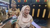 Foto Koordinator Harian Stranas PK Sari Angraeni saat memberikan keterangan di Kantor Gubernur Kalteng.