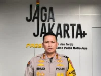 Kabid Humas Polda Metro Jaya Kombes Budi Hermanto memberikan keterangan terkait pelimpahan Roy Suryo dan dr Tifa ke Kejari Jakarta Selatan.