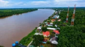Ilustrasi warga Kelurahan Mengkatip Barito Selatan menghadapi keterbatasan listrik dan akses jalan darat menuju Buntok.