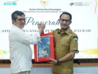 Wali Kota Palangka Raya, Fairid Naparin, menyerahkan LKPD Tahun Anggaran 2025 kepada BPK Perwakilan Kalimantan Tengah.