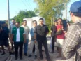 Foto Ketua LBH GP Ansor Kalimantan Tengah bersama anggota PW GP Ansor Kalteng saat mendatangi lokasi lahan yang diduga menjadi objek sengketa.
