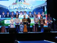 Gubernur Kalteng Agustiar Sabran meresmikan Pos Pengamanan Polisi di RTH Bundaran Besar Palangka Raya