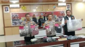 Konferensi pers Polres Pasaman Barat ungkap pembunuhan ibu dan nenek di Sungai Aur