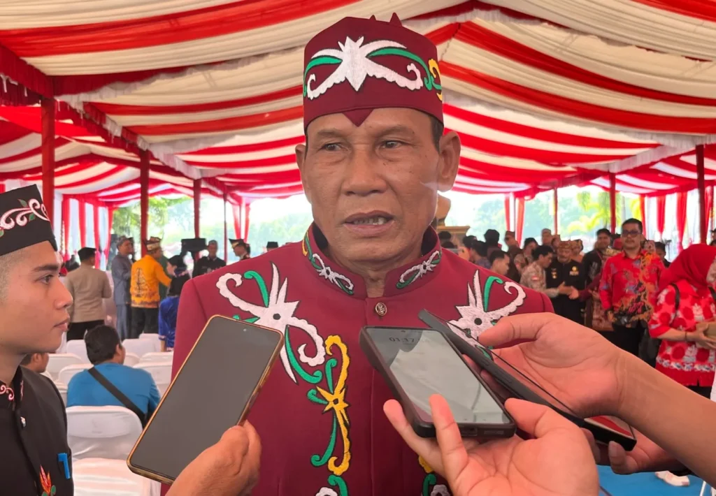 Arton: Masa Depan Kalteng Bergantung pada Kualitas Guru