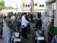 Gubernur Sulsel Andi Sudirman Sulaiman sidak SPBU di Jalan AP Pettarani Makassar pada 10 September 2026.