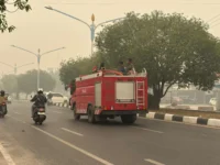 Penambahan APD Relawan Karhutla Kalteng ditengah Kabut asap akibat karhutla menyelimuti Kota Palangka Raya, Minggu 13 September 2026
