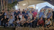 Pengurus PODSI Kalteng bersama pelatih membahas pembinaan atlet menuju PON 2028 di Palangka Raya.