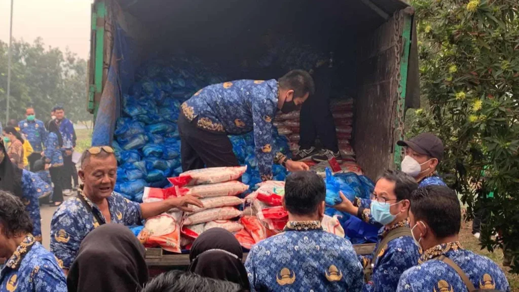Karhutla Kalteng, 4.000 Paket Pangan Kini Disalurkan untuk ASN dan PPPK