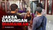 Tim Kejati Kalteng mengamankan pria yang diduga mengaku sebagai jaksa di Palangka Raya