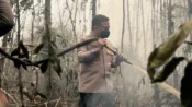Kapolres Barsel AKBP Eko Mardianto memadamkan karhutla di Dusun Selatan Barito Selatan