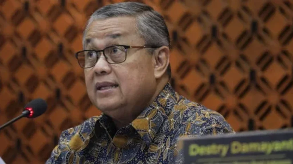 Rupiah Tertekan, BI Tahan Suku Bunga dan Ubah Kebijakan