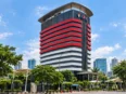 KPK tetapkan lima tersangka OTT BNPB terkait dugaan korupsi pengadaan dana kebencanaan Oktober 2026.