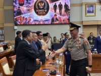 Komjen Pol Suyudi Ario Seto usai menjalani fit and proper test calon Kapolri di Komisi III DPR RI.